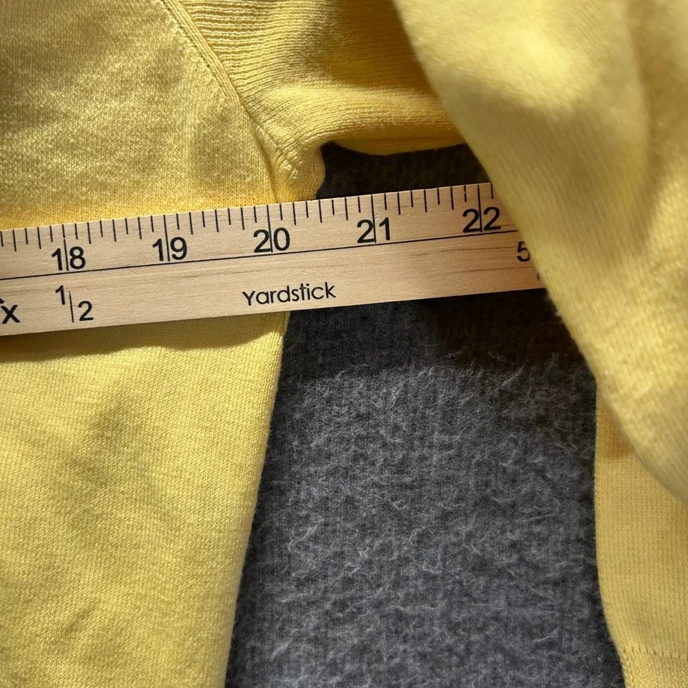 Polo Ralph Lauren Mens Yellow Pima Cotton V-Neck Sweater Size M Embroidered Pony